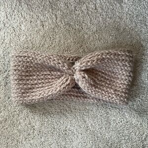 Mauve/Grey Woman’s Bow Style Winter Knitted Headband